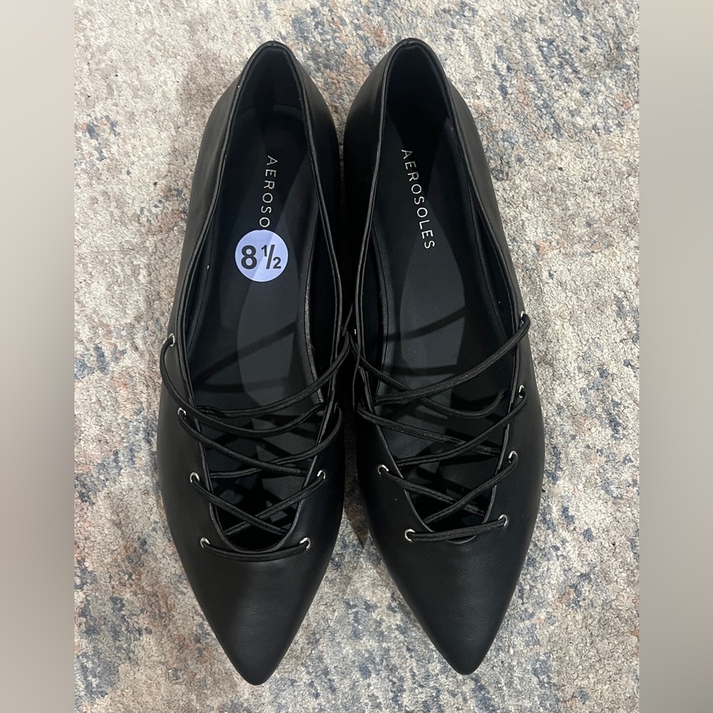 Final   price NWT Aerosoles Flats